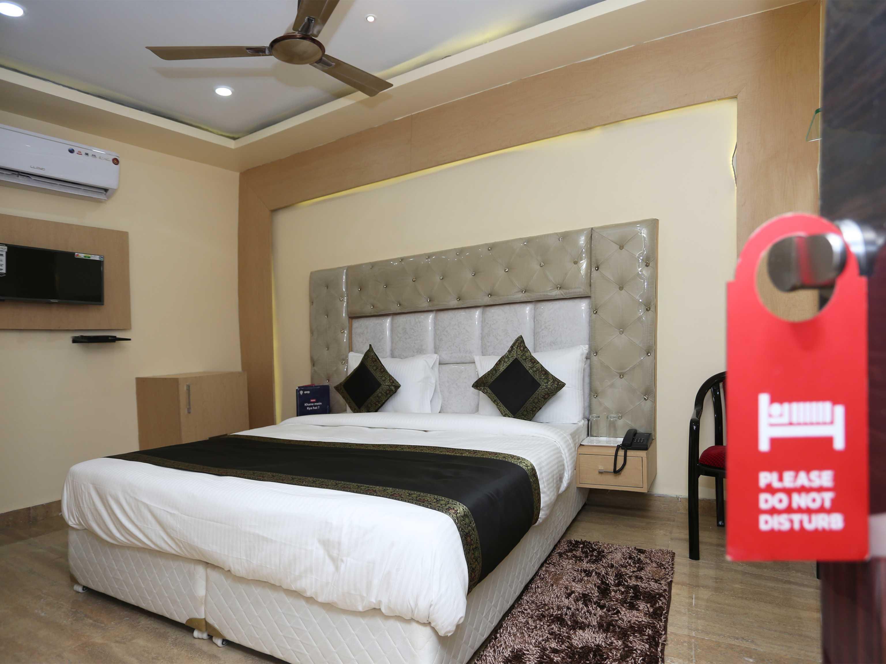 Hotel Fabexpress Gs Residency Varanasi Exterior foto