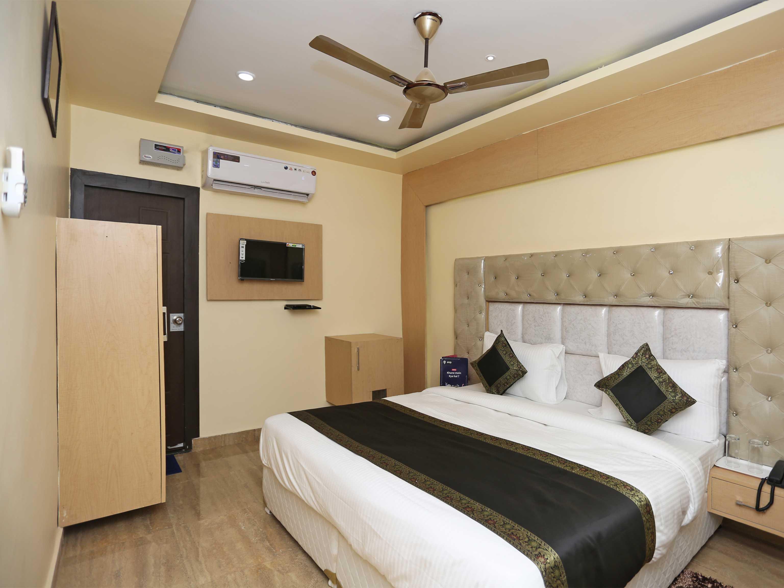Hotel Fabexpress Gs Residency Varanasi Exterior foto